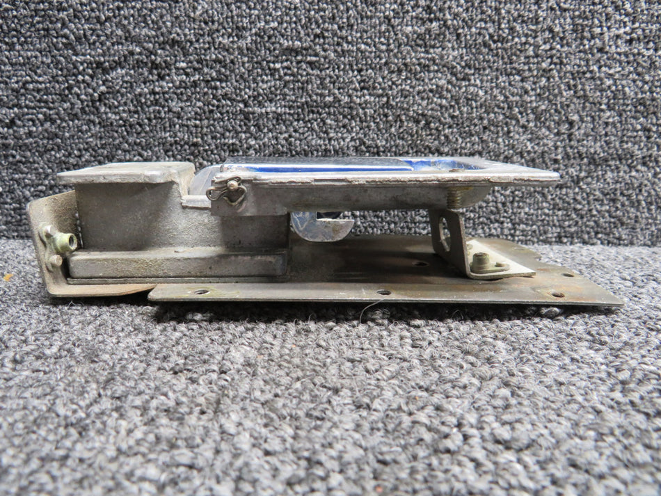 0517012-8 Cessna 172N Cabin Door Latch Assembly RH
