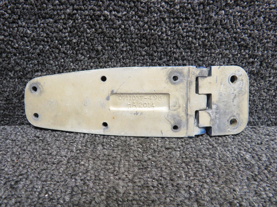 0711037-498 Cessna 150 Cabin Door Hinge Assembly (Blue)
