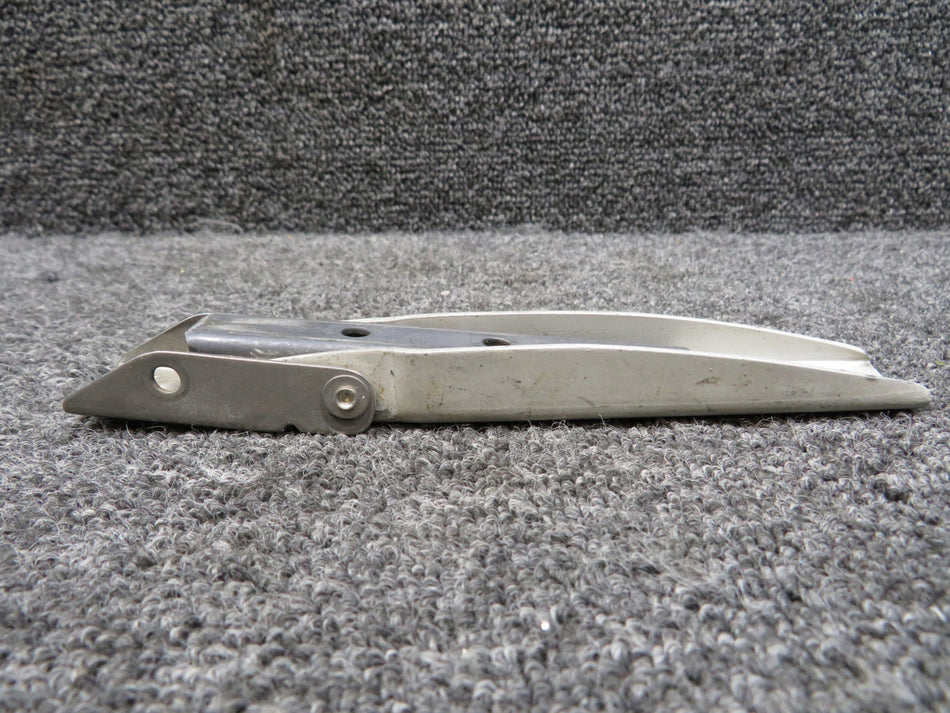 KX082124AR51-WH