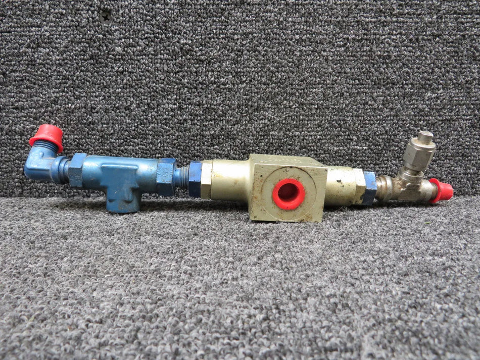 26044 (Alt: 92465-2SV0614) Gar-Kenyon Hydraulic Shuttle Valve