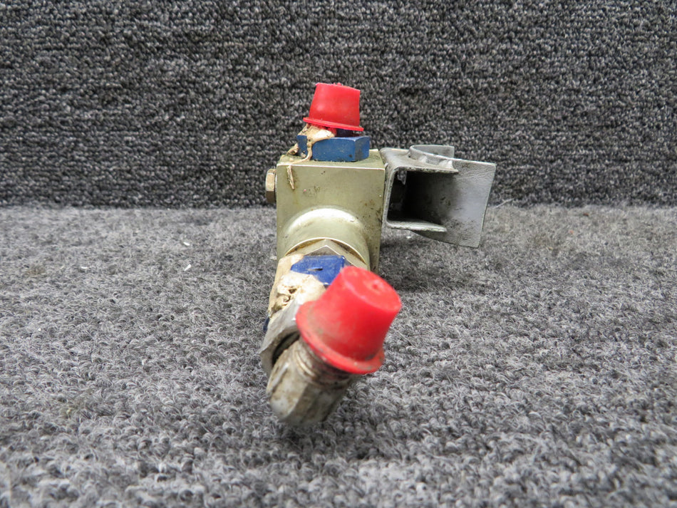 2SV0614 (Alt: 92456) Gar-Kenyon Hydraulic Shuttle Valve