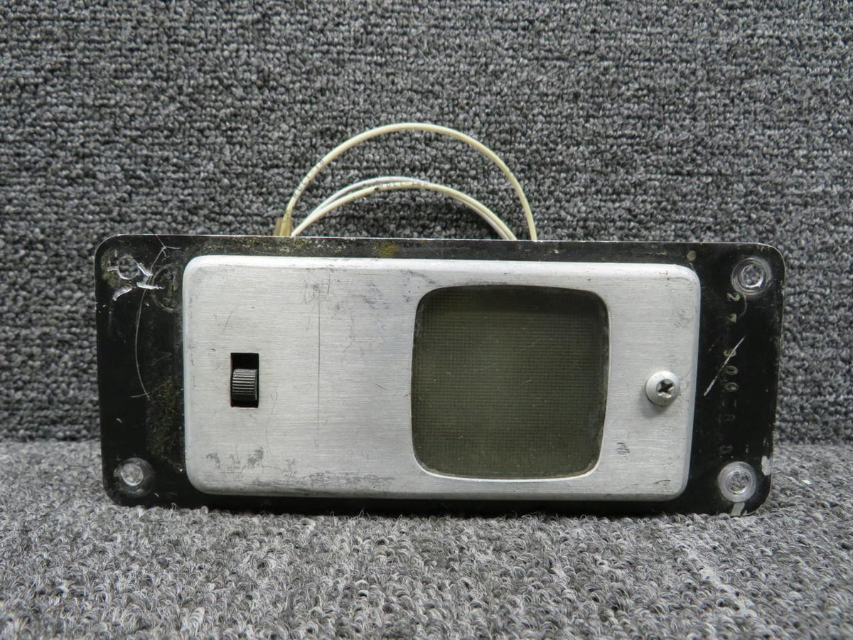 Wemac 2335-1 (Alt: 27-90002-865) Wemac-Swearingen Overhead Light Assembly