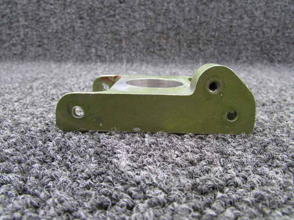 62421-000 (Cast: 62421-2) Piper PA28-181 Fitting Flap Torque Tube LH