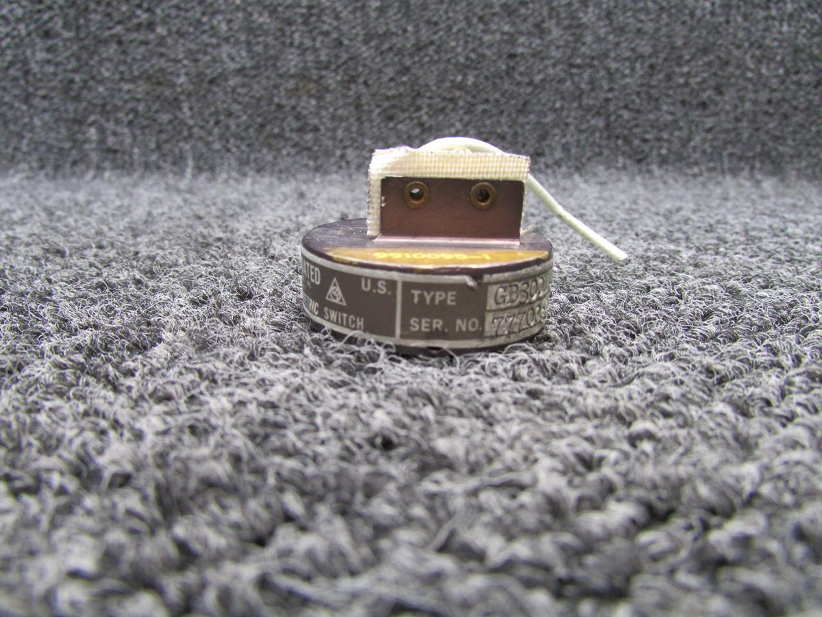 Consolidated Airborne Systems 9910095-2 (Alt: GB300NA109A) Consolidated Gorn Barometric Switch