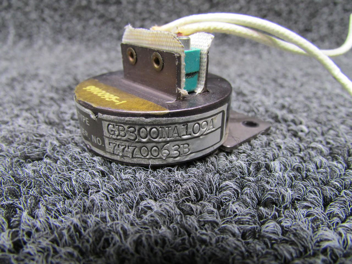 Consolidated Airborne Systems 9910095-2 (Alt: GB300NA109A) Consolidated Gorn Barometric Switch