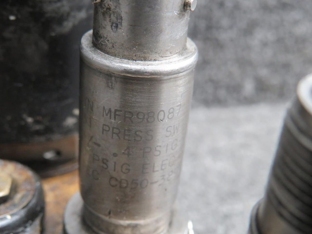 itt-neo dyn 98087 ITT Neo-Dyn Pressure Switch with Manifold