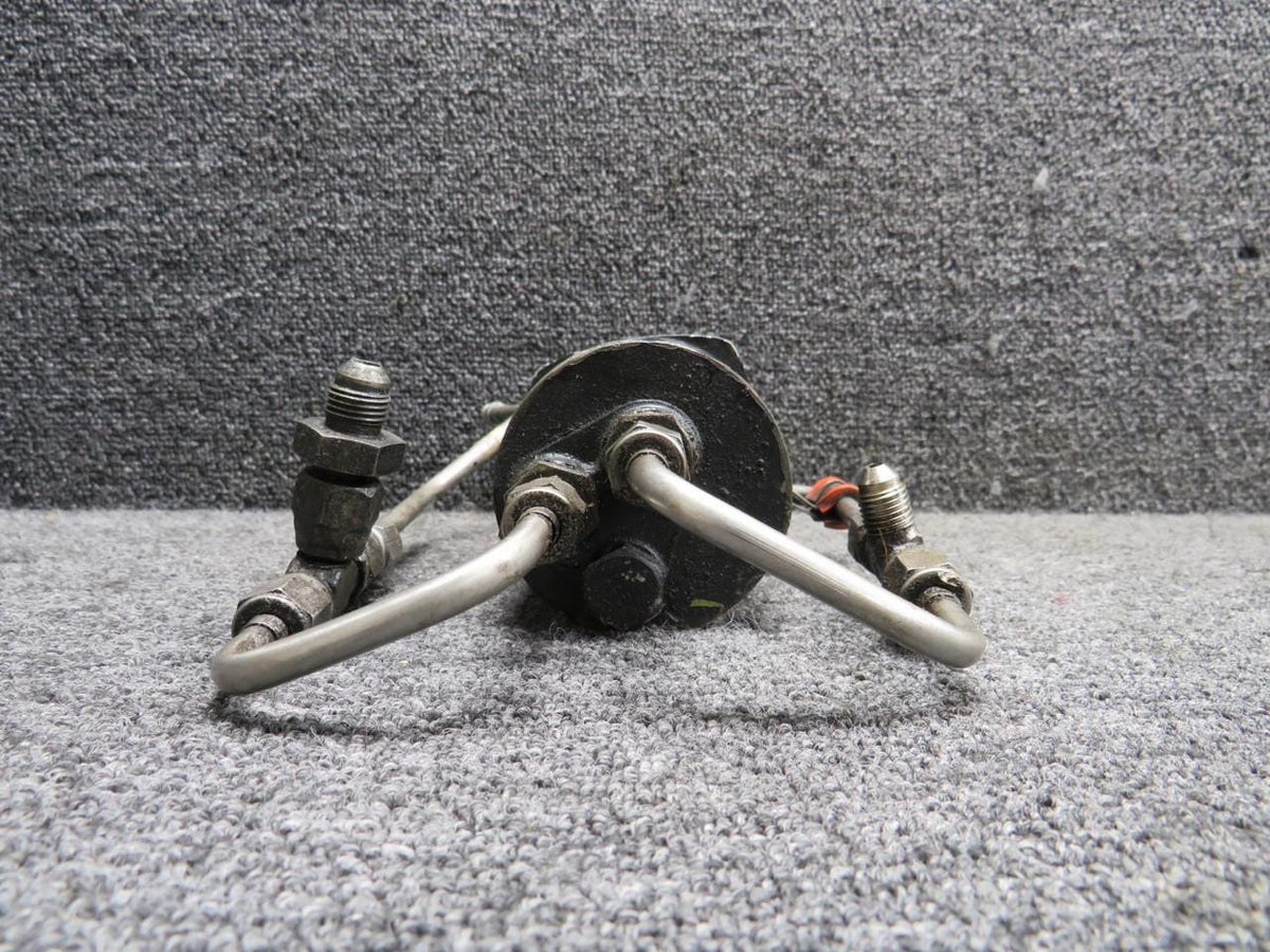 Gates Learjet S410-1 Gates Learjet Oil Pressure Transmitter Assembly