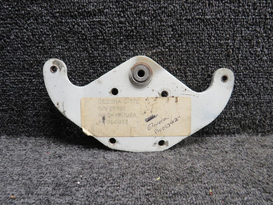 Cessna Aircraft Parts 0534124 Cessna 172 Bellcrank Assembly