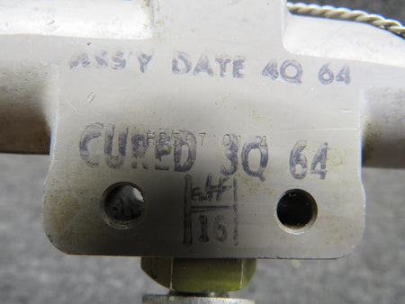 Does Not Apply HP567101-4 Directional Shuttle Valve with Extra Fittings