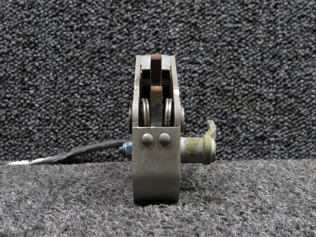Hispano-Suzia 285705-2 Hispano Landing Gear Uplock Box