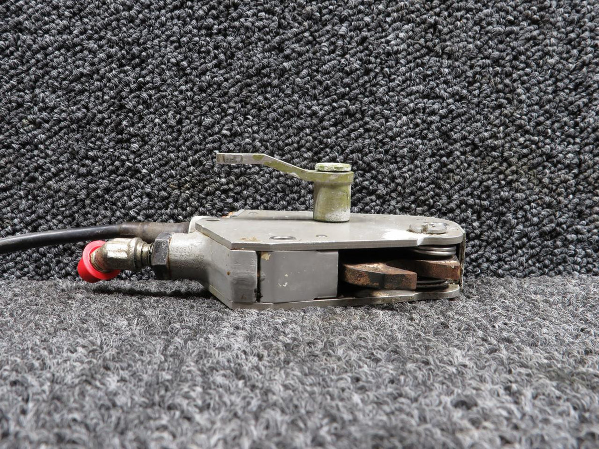 Hispano-Suzia 285705-2 Hispano Landing Gear Uplock Box