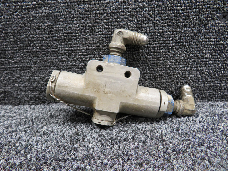 HP567101-4 Directional Shuttle Valve