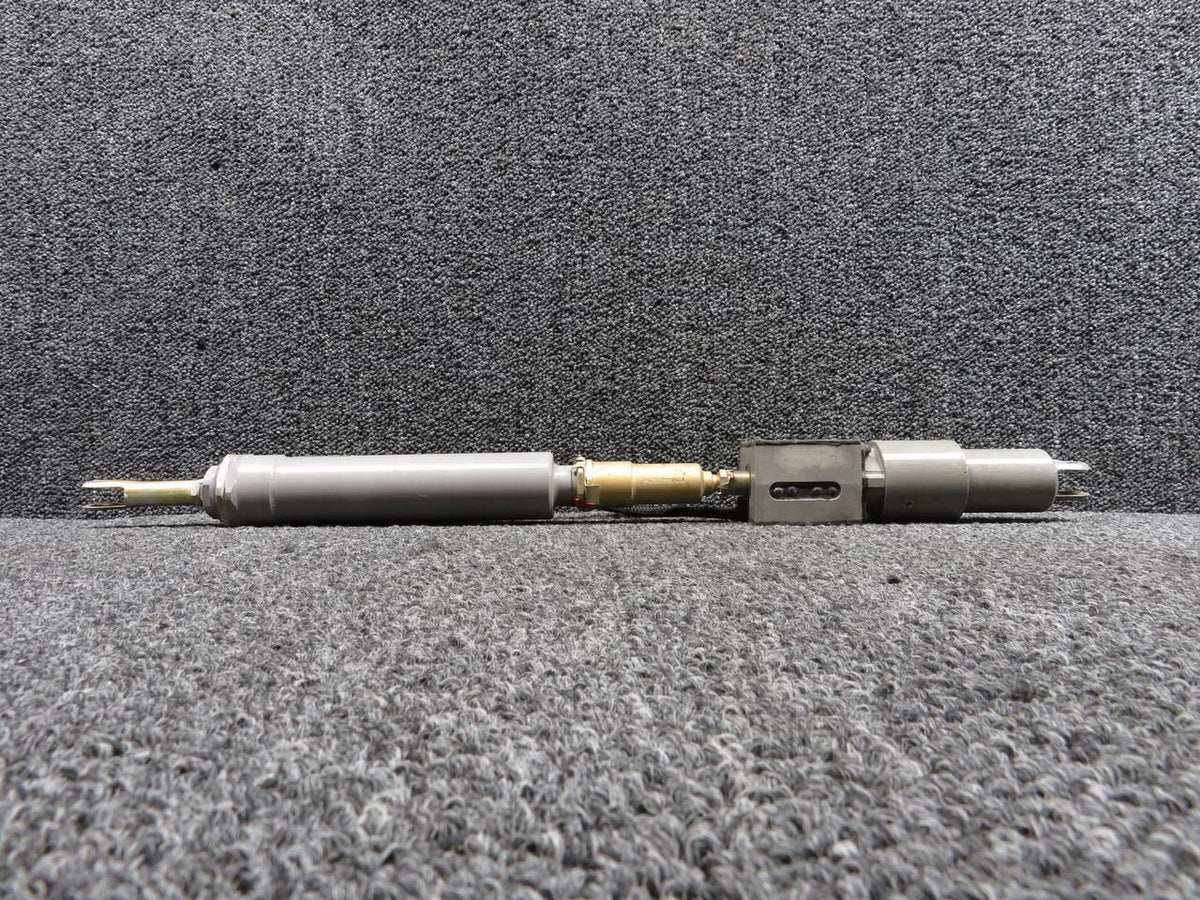 Dassault 105044-06, 021057-21 Dassault FA-10 Aileron Trim Actuator w Roll AFU
