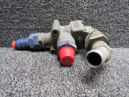 BF Goodrich  3D1549-02A-2 BF Goodrich Shuttle Valve