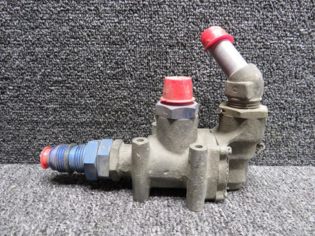 BF Goodrich  3D1549-02A-2 BF Goodrich Shuttle Valve