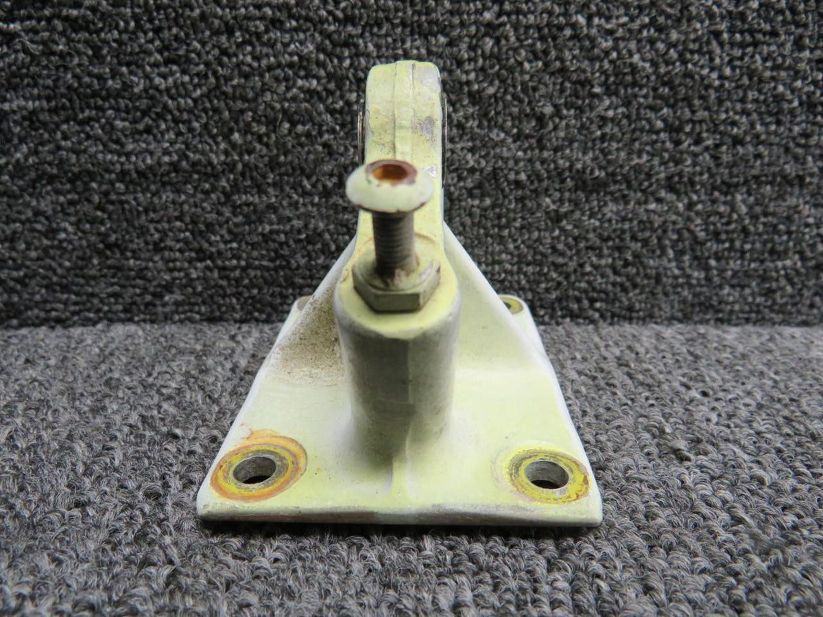 Piper Aircraft Parts 40248 Piper Elevator Control Hinge