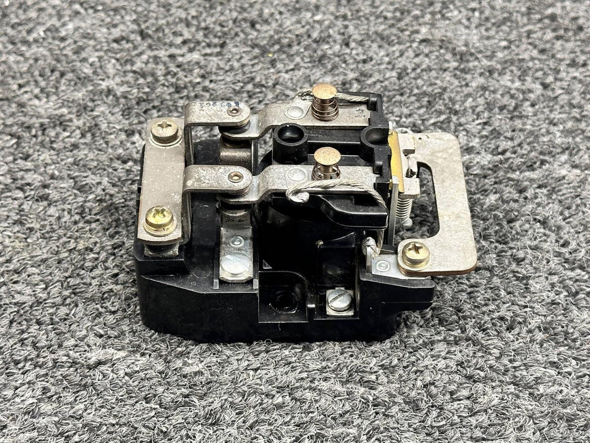 AMF-Potter & Brumfield 484-187 AMF, Potter & Brumfield Relay Assembly (24V)