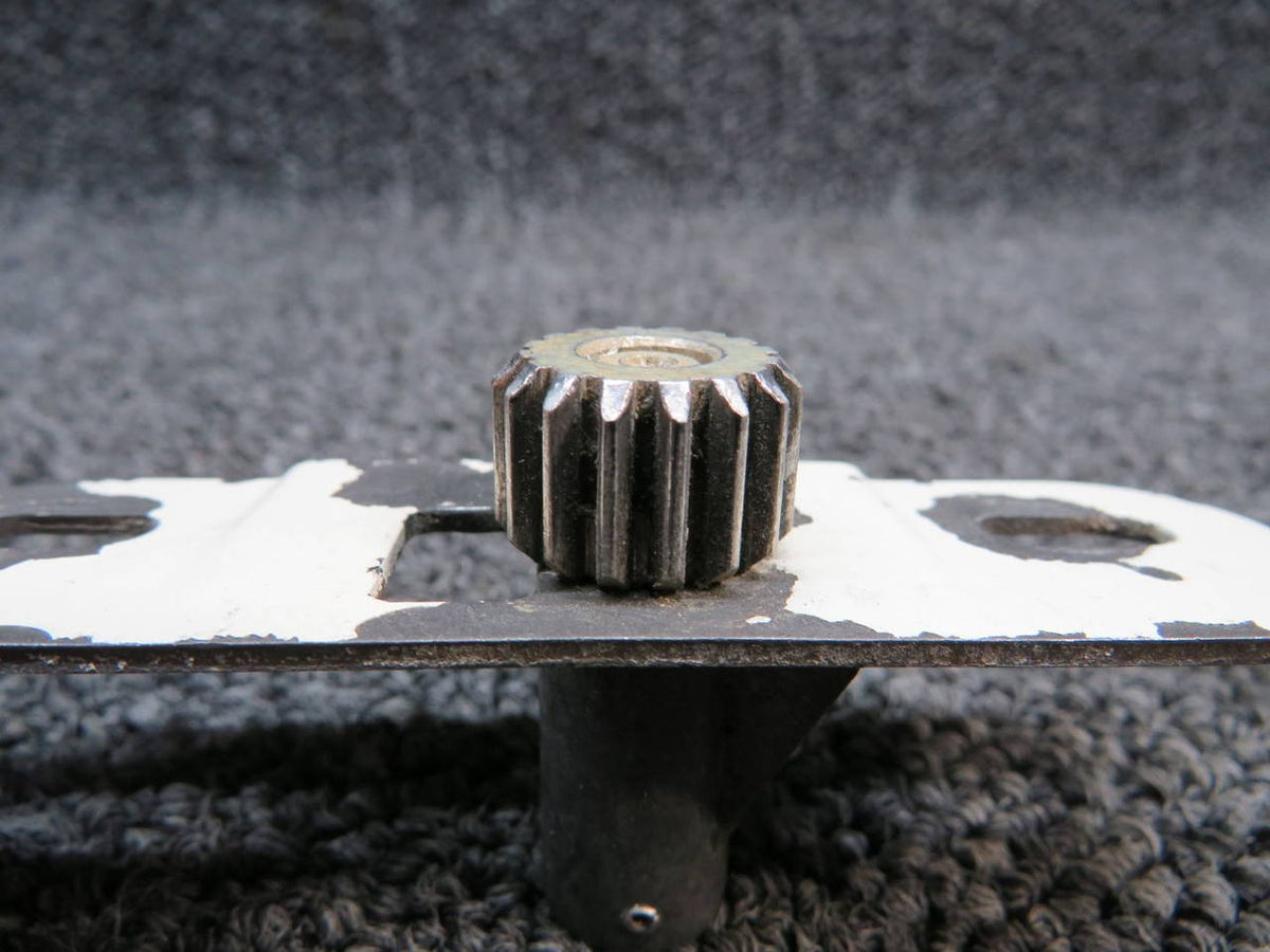 2117159-1 Cessna P210N Cabin Door Rotary Clutch Assembly BAS Part Sales | Airplane Parts