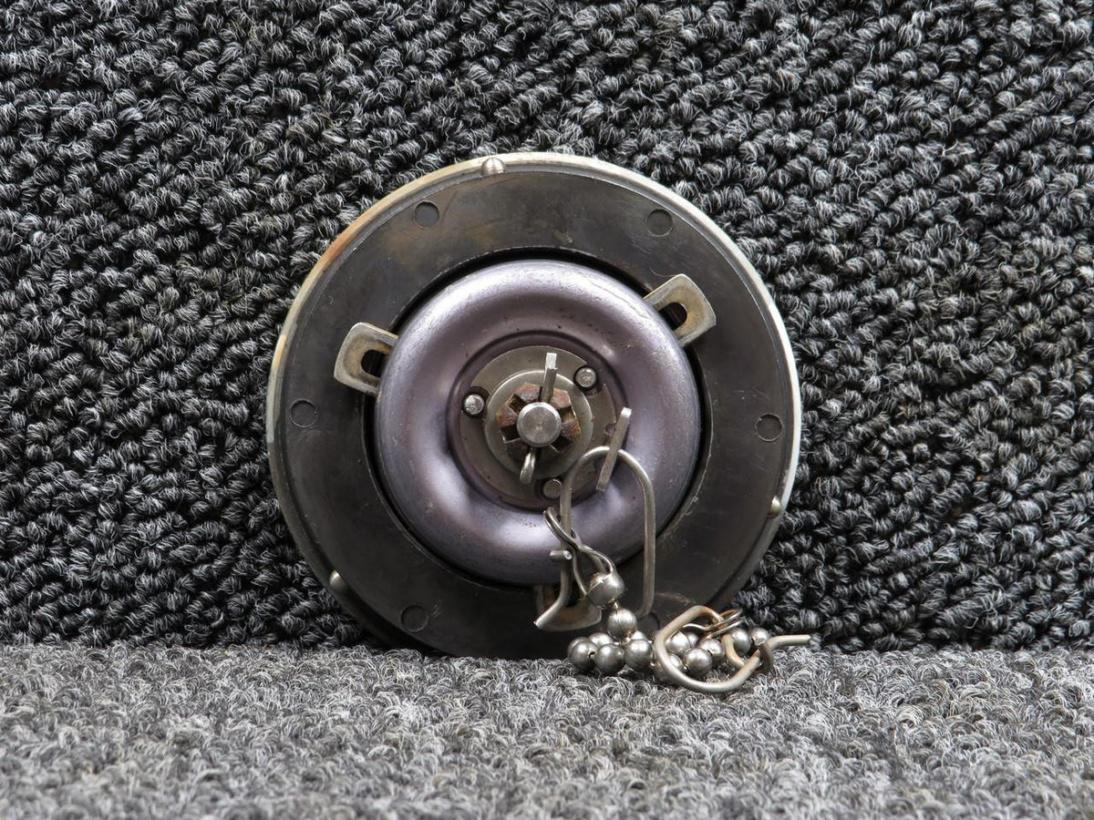 Shaw Aero 0823410-9 Cessna Shaw Aero Fuel Cap and Adapter Assembly