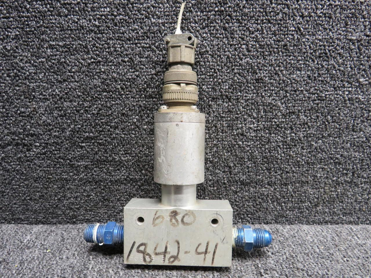 Vacco V1D10128-01 Vacco Solenoid Valve (Volts: 28)