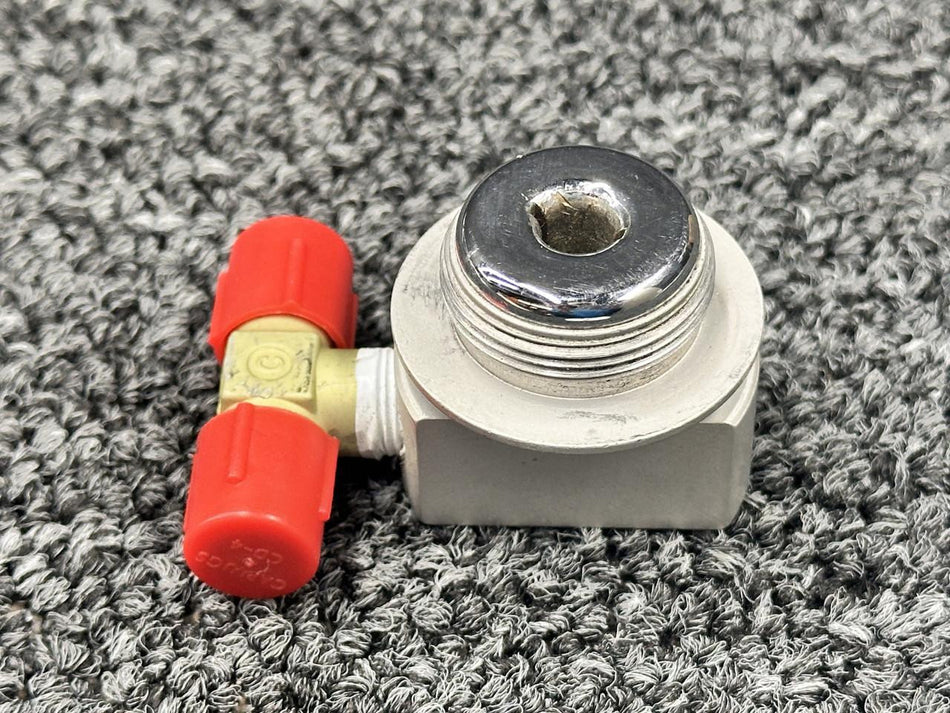 Piper Aircraft Parts 23599-10 Piper PA23-250 Oxygen Outlet with T-Fitting
