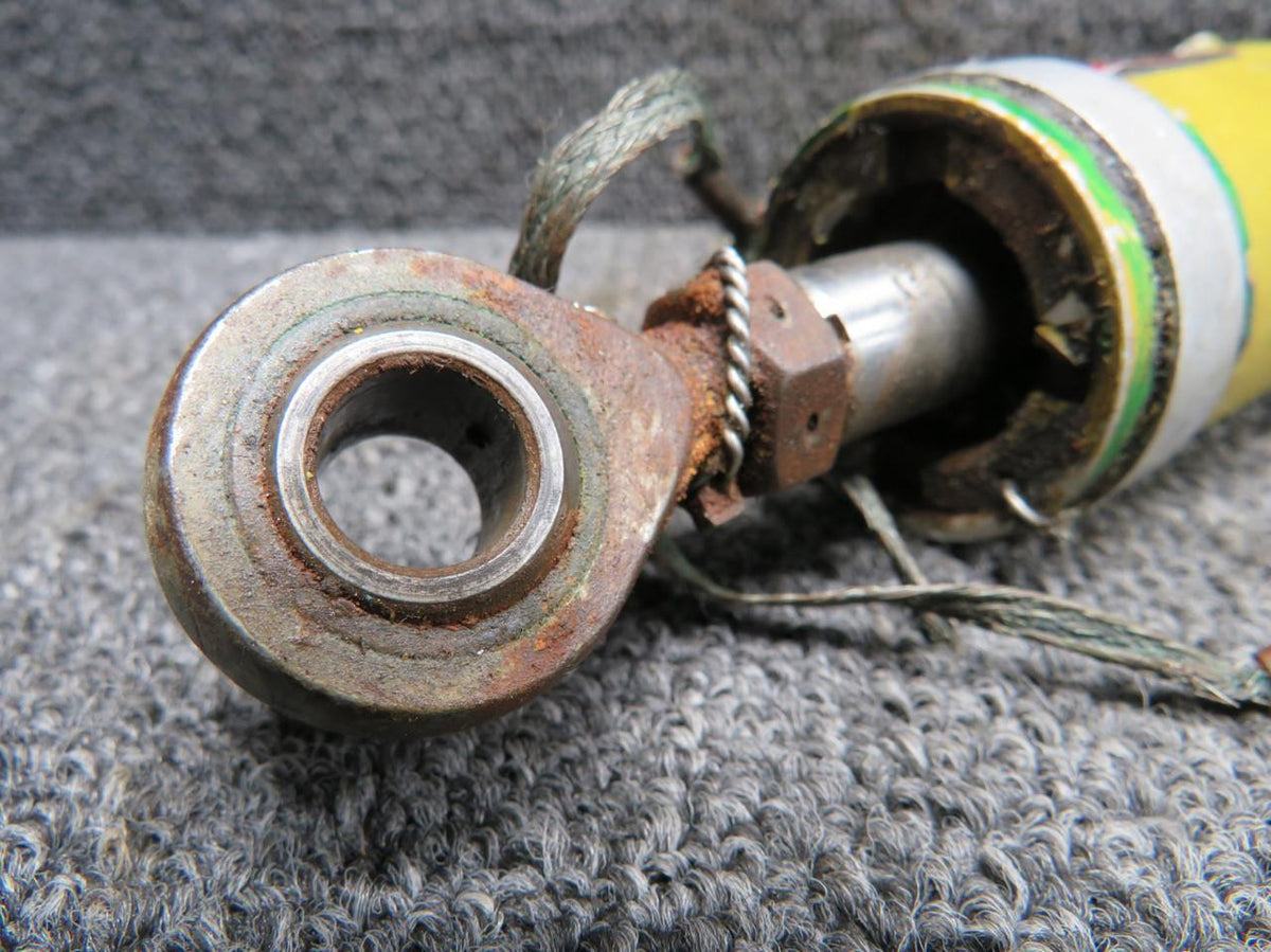 Houdaille 310440 Houdaille Shock Mount Assembly (Rusty)
