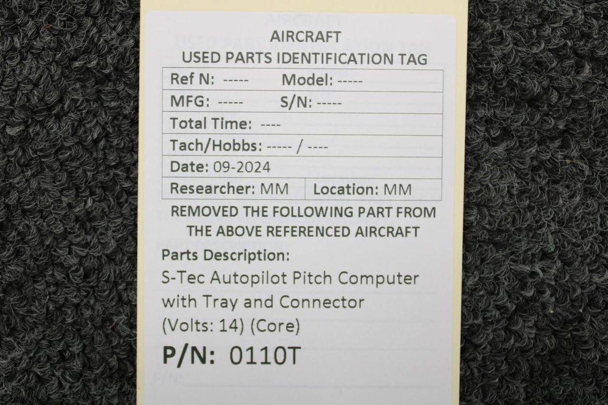 S-Tec Aviation Parts 0110T S-Tec Autopilot Pitch Computer with Tray and Connector (Volts: 14) (Core)