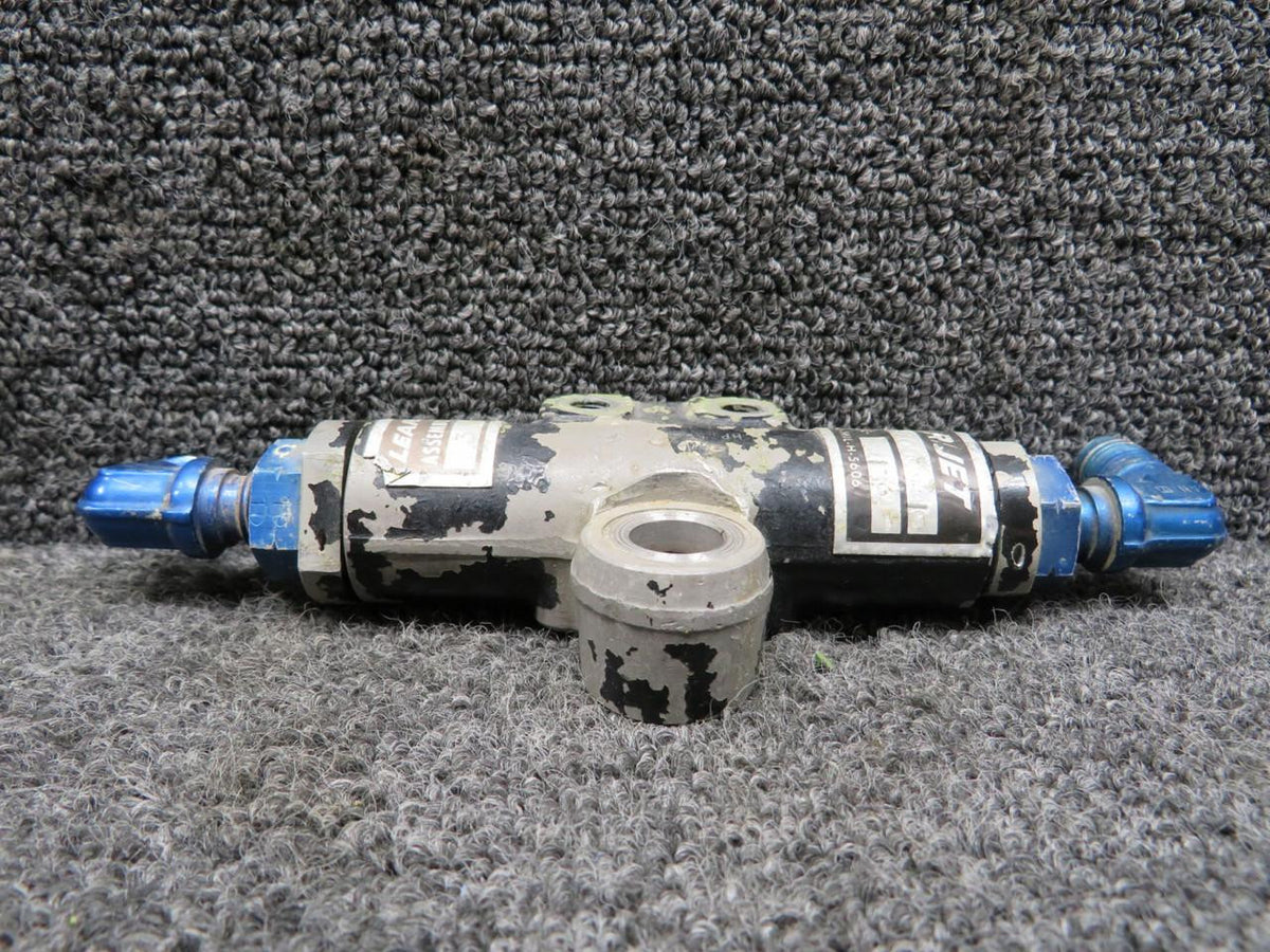 Learjet 23800004 LearJet Valve