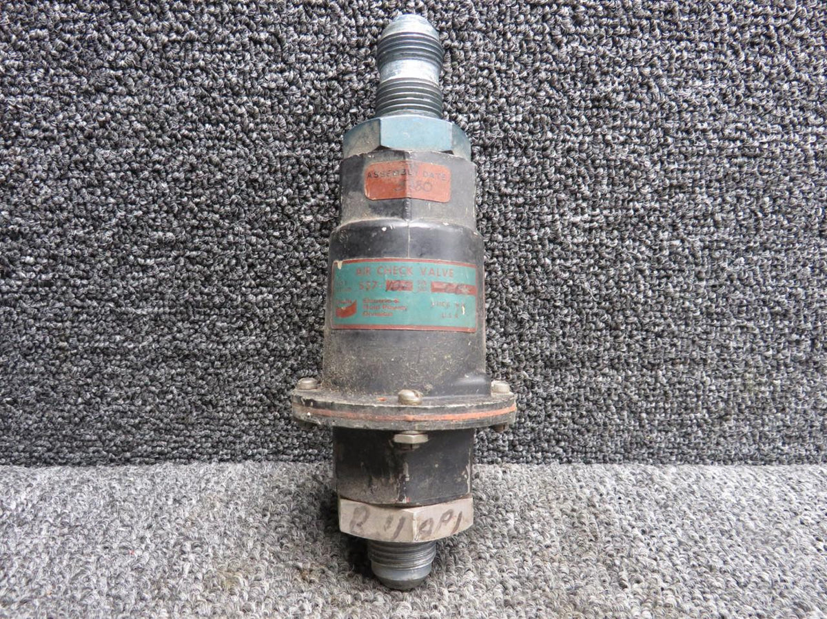 Bendix Airplane Parts & Equipment 557-18E Bendix Air  Check Valve