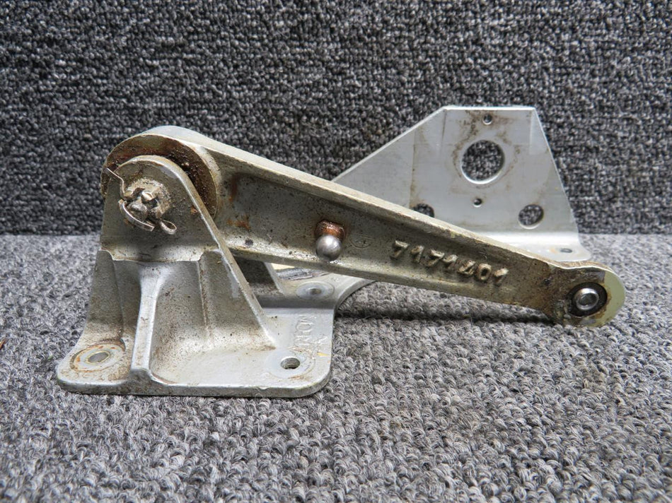 Dassault Falcon MY20718-1301 Dassault Falcon 20E Flap Position Transmitter Bracket RH