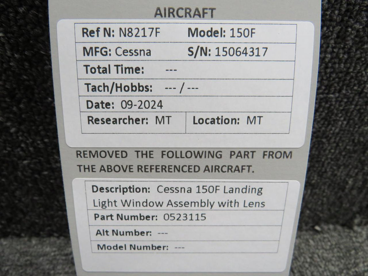 Cessna Aircraft Parts 0523115 Cessna 150F Landing Light Window Assembly with Lens