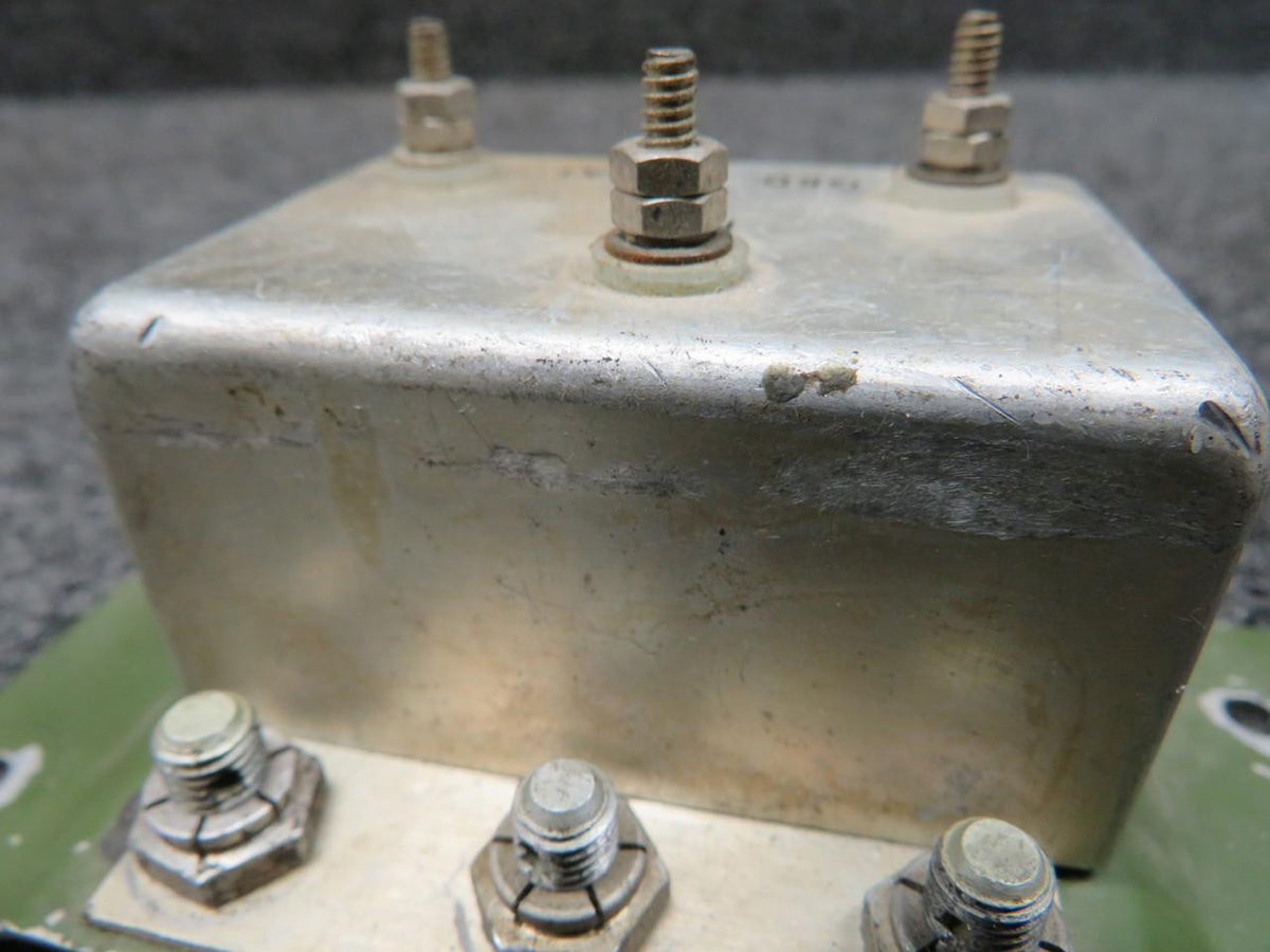lamar B-00333-1 (Alt: 9910068-2) Lamar Overvoltage Relay with Mount (Dented) (28V)