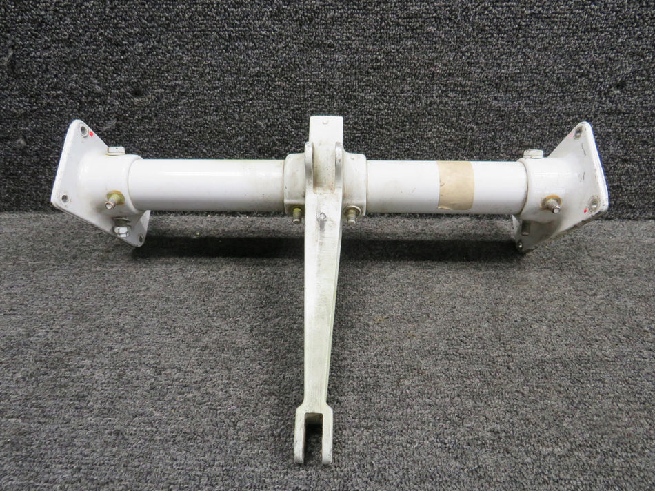 40070-005, 40006-000 Piper PA31-350 Elevator Torque Tube & Horn Assembly