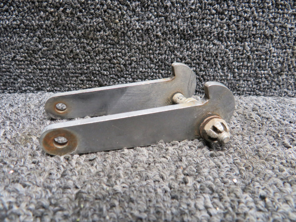 67028-000 Piper PA32R-300 Main Landing Gear Downlock Hook Assembly