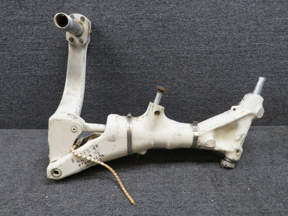 45017-2 Aero Commander 112 Main Landing Gear Strut Assembly RH (Pitted)